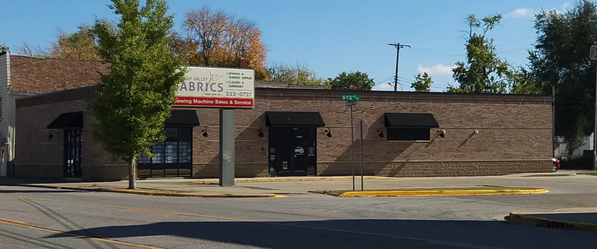 FabricStore_SmallBusinessConstruction